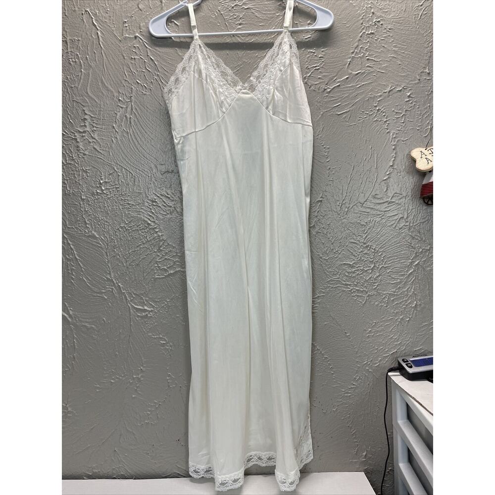Vintage Slip White Nude Lace Bestform Size 34‎ Long Dress Lingerie
